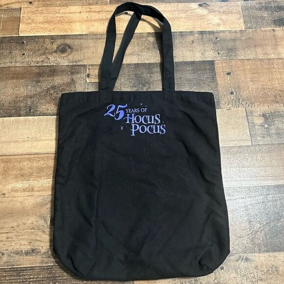 Disney Passholder Hocus Pocus Tote 2018 - Picture 2 of 4